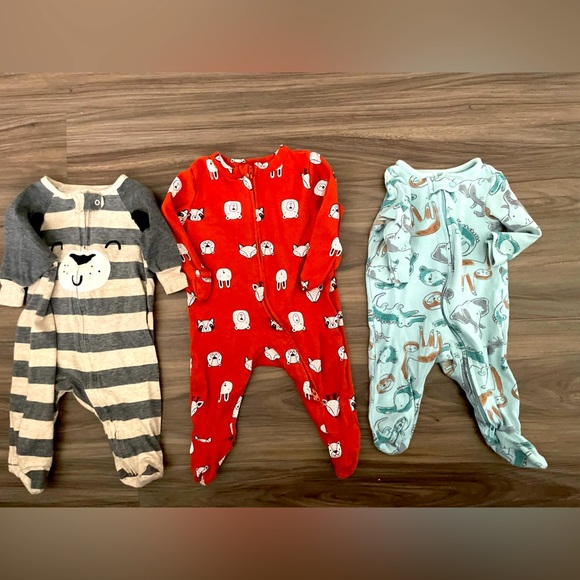 Old Navy Orange and Blue Footed One Pieces Cozy and Stylish footies bundle 0-3M - Picture 1 of 5
